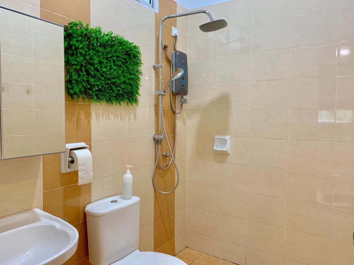 Brand New Cosy Minimalist Home 버터워스 외부 사진