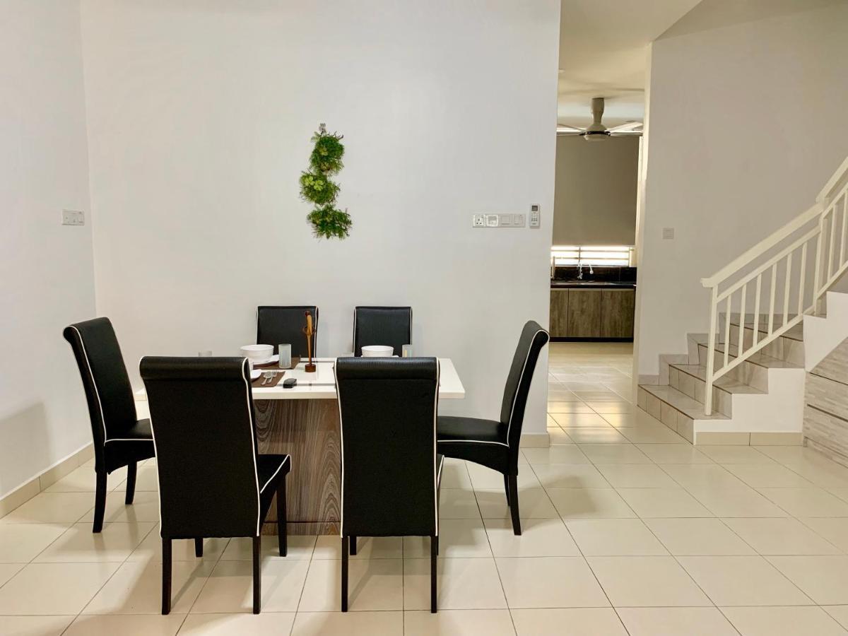 Brand New Cosy Minimalist Home 버터워스 외부 사진